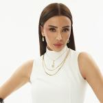 Özge Ulusoy Boynunda Servet Taşıdı! Genola'dan Düğün Hediyesi Sürprizi