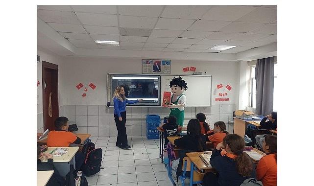 Kemer Belediyesi'nden öğrencilere sıfır atık eğitimi