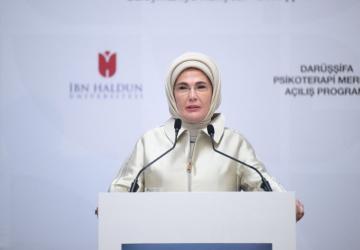 Emine Erdoğan’dan yeni yıl mesajı: ‘2026 barış ve huzur getirsin’