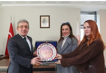 DEÜ Rektörü Prof. Dr. Bayram Yılmaz, İznik'te Arkeolojik Çalışmaları Yerinde Değerlendirdi