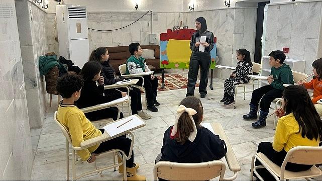 Gemlik'te Kadın ve Çocuklara Ücretsiz İngilizce Eğitimi Başladı