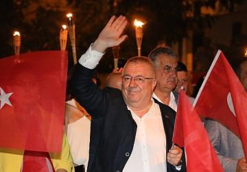 “Cumhuriyet, özgürlüğün, eşitliğin ve demokrasinin adıdır"