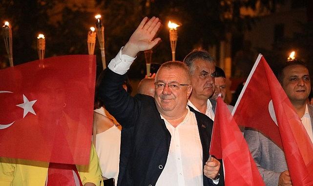 “Cumhuriyet, özgürlüğün, eşitliğin ve demokrasinin adıdır" “Cumhuriyet, özgürlüğün, eşitliğin ve demokrasinin adıdır"