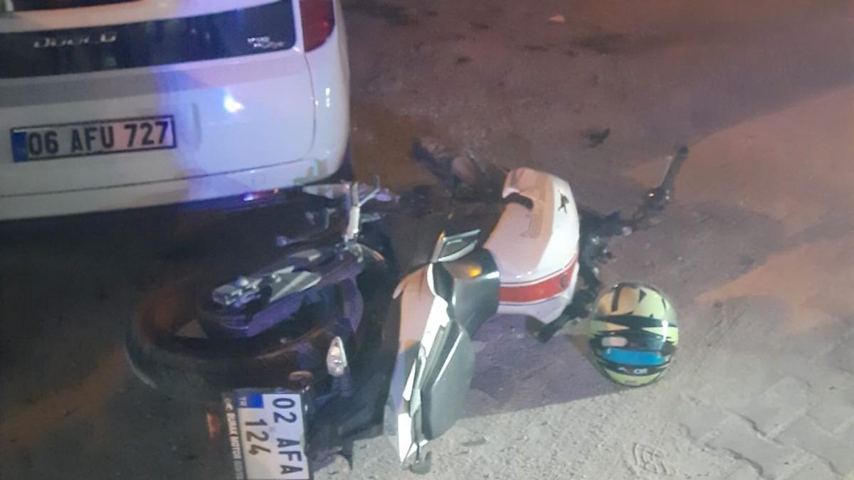 Besni’de motosiklet kazası: 1 yaralı - Videolu Haber Besni’de motosiklet kazası: 1 yaralı - Videolu Haber