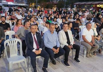 Minik öğrencilerden Cumhuriyet Bayramı kutlaması