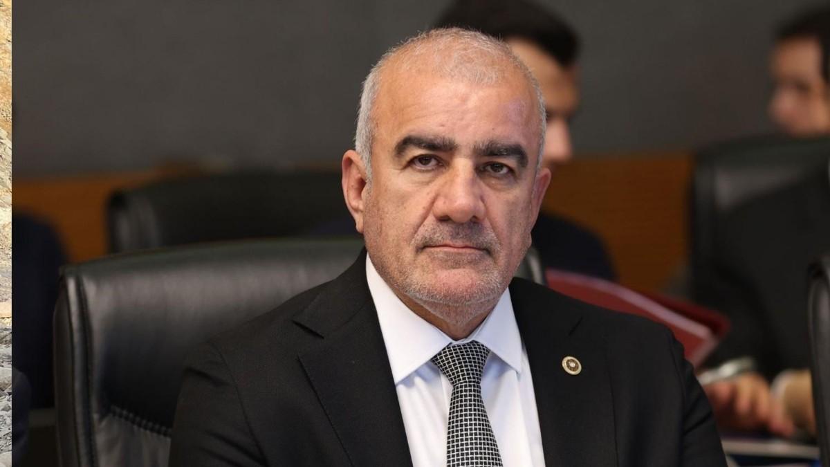 Milletvekili Özhan’dan ‘Dünya Gazeteciler Günü’ mesajı: ‘Basın, demokrasinin vazgeçilmez unsurlarından biridir’ Milletvekili Özhan’dan ‘Dünya Gazeteciler Günü’ mesajı: ‘Basın, demokrasinin vazgeçilmez unsurlarından biridir’