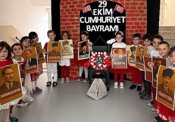 Çankaya'nın Minikleri Cumhuriyet Sevincini Yaşadı