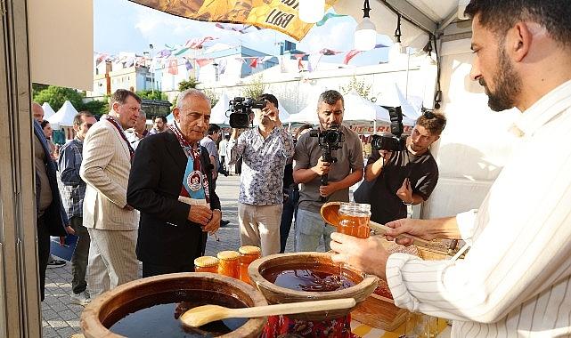 Küçükçekmece'de Trabzon Rüzgârı Başladı