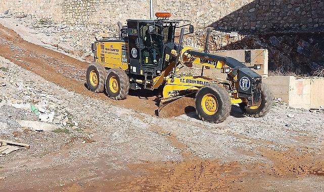 Didim Belediyesi kent genelindeki yoğun çalışmalarını Akbük'de de sürdürüyor