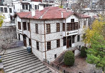 Binlerce yıllık mirasın izinde: Sille Müzeleri ziyaretçi akınına uğruyor