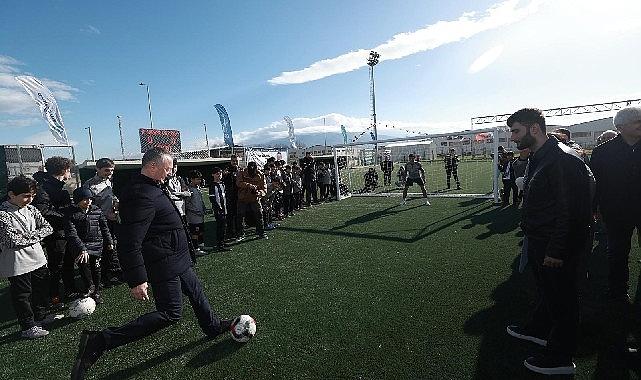 Büyükakın 'Her gün yeni bir eserle kentimizi güzelleştiriyoruz'