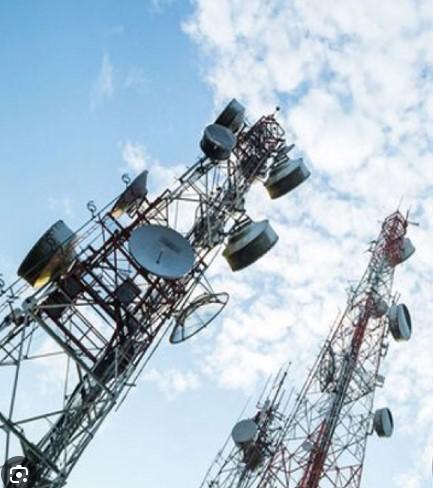 Deprem Bölgesine GSM Operatörlerinden Ücretsiz İletişim Desteği Deprem Bölgesine GSM Operatörlerinden Ücretsiz İletişim Desteği
