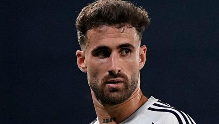 Beşiktaş Antalya kampı kadrosunu açıkladı: Rafa Silva Yer Aldı, Svensson ve Jurasek yok Beşiktaş Antalya kampı kadrosunu açıkladı: Rafa Silva Yer Aldı, Svensson ve Jurasek yok