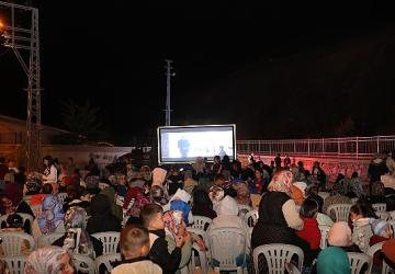 Başkan Altay: “101 Mahallemizdeki Sinema Günleri'nde 70 Binden Fazla Hemşehrimizi Misafir Ettik"