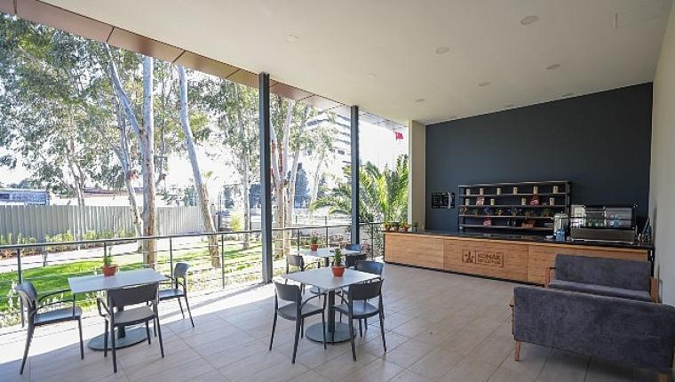 Başkan Mutlu Ferdi Zeyrek Gençlik Merkezi'nde gençlerle buluştu