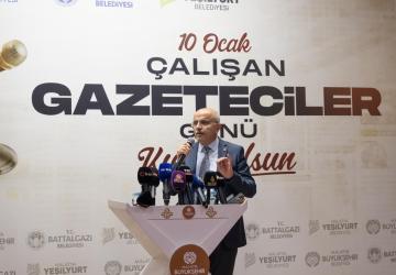 Malatya Büyükşehir Belediye Başkanı Sami Er gazetecilerle kahvaltı programında buluştu