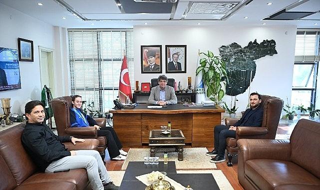 Kartepe'nin Gururu Genç Sporcular Başkan Kocaman'la Buluştu