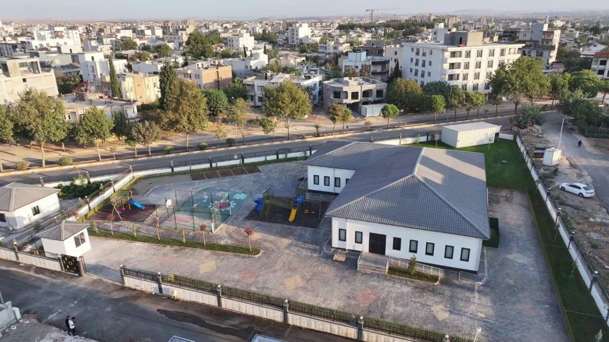 ‘Adıyaman Belediyesi’nden çocuklara güvenli eğitim alanı: Depreme dayanıklı çocuk kampüsü’ - Videolu Haber