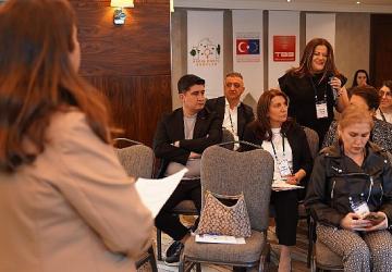 Manisa Büyükşehir Belediyesi, 'Kadın Dostu Kentler' Hedefi için Ankara'da