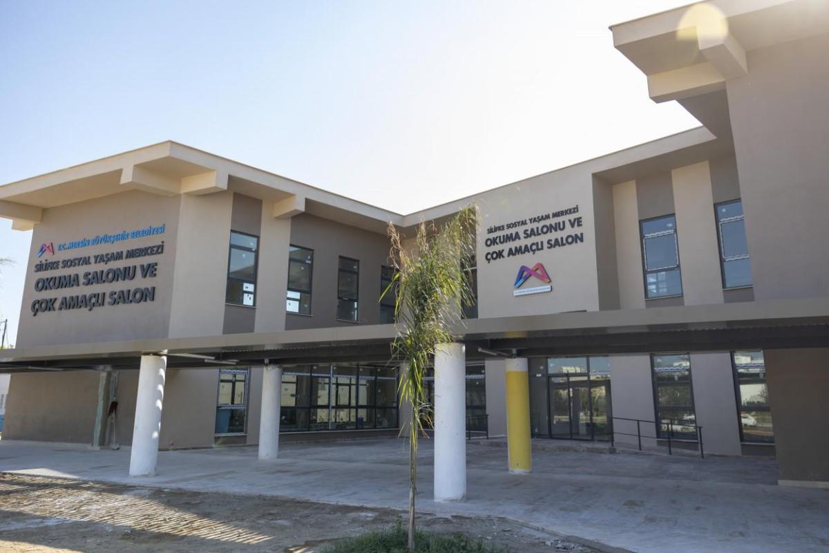 Mersin Büyükşehir’den Silifke’ye 10 Bin Metrekarelik Sosyal Alan Mersin Büyükşehir’den Silifke’ye 10 Bin Metrekarelik Sosyal Alan