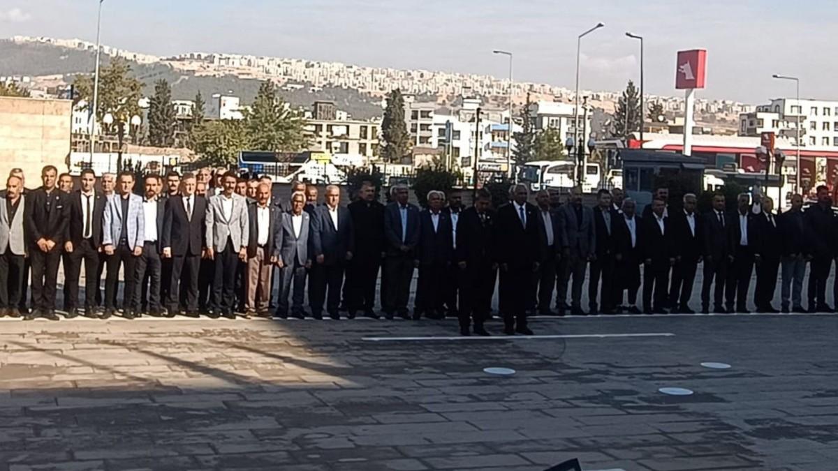 Adıyaman’da ‘19 Ekim Muhtarlar Günü’ törenle kutlandı Adıyaman’da ‘19 Ekim Muhtarlar Günü’ törenle kutlandı