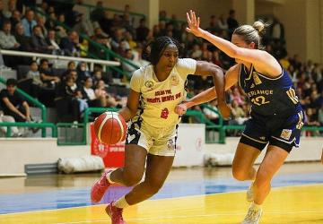 Burhaniye Belediyespor puanını 14'e yükseltti