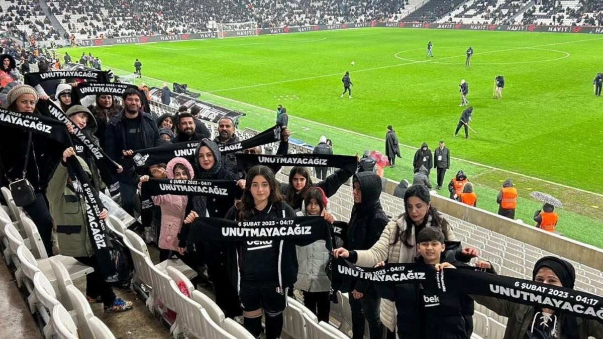 Adıyamanlı çocuklardan Beşiktaş–Konyaspor maçında anlamlı seremoni - Videolu Haber