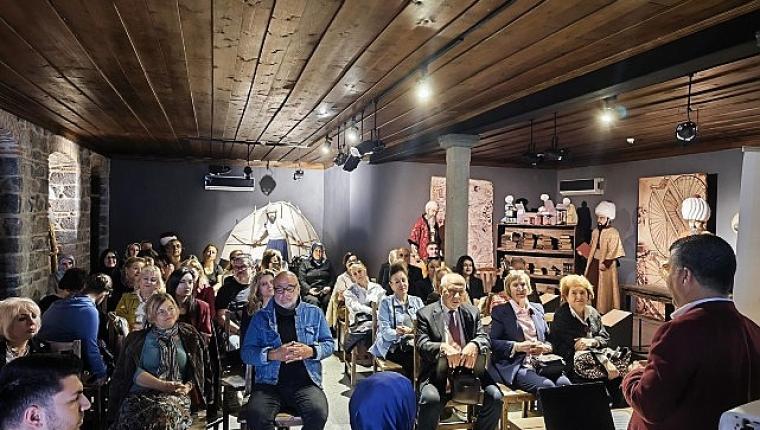 İzmir Öğretmen Akademileri'nde Bu Hafta Çok Yönlü Programlar Gerçekleştirildi