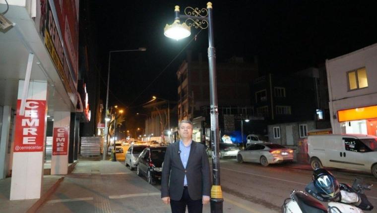 Adıyaman’ın kalbi yenileniyor: Atatürk ve Gölbaşı caddeleri ışıl ışıl - Videolu Haber