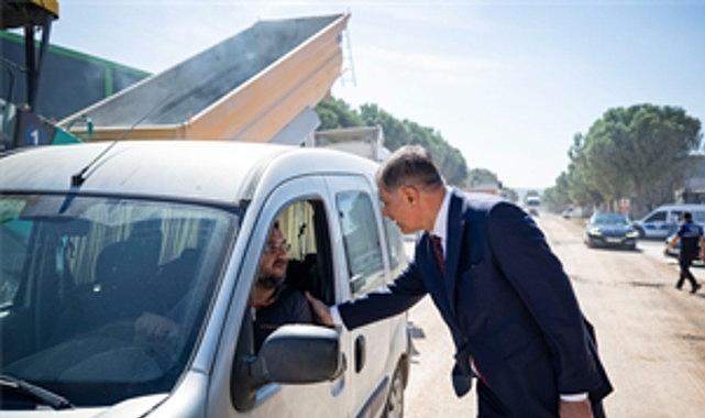 Aliağa'nın sanayi yoluna iki kilometrelik asfalt