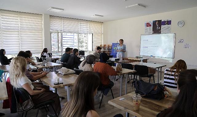 Gençler sürdürülebilir bir gelecek için bir araya geldi