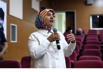 Keçiören Belediyesi'nden kadına yönelik şiddetle mücadele semineri