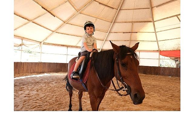 2025'te 6 bin 789 çocuğa binicilik eğitimi