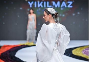 IF Wedding Fashion İzmir'de “Sessiz Asalet" podyuma taşındı