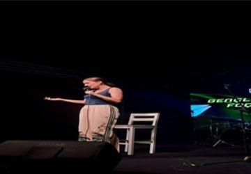 Gençler, kamp için Foça'da buluştu