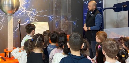 Minikler Çevreyi Öğrenmek İçin Bilim Merkezi’ndeydi