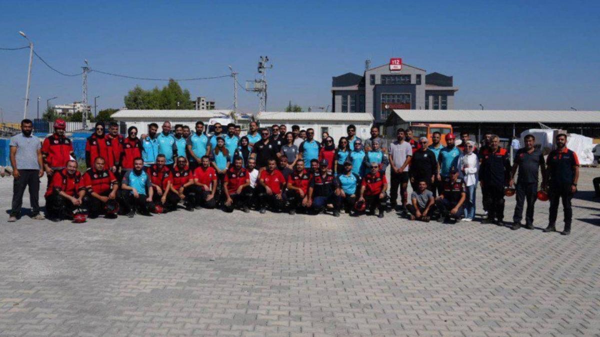 Adıyaman’da gerçeği aratmayan deprem tatbikatı - Videolu Haber Adıyaman’da gerçeği aratmayan deprem tatbikatı - Videolu Haber