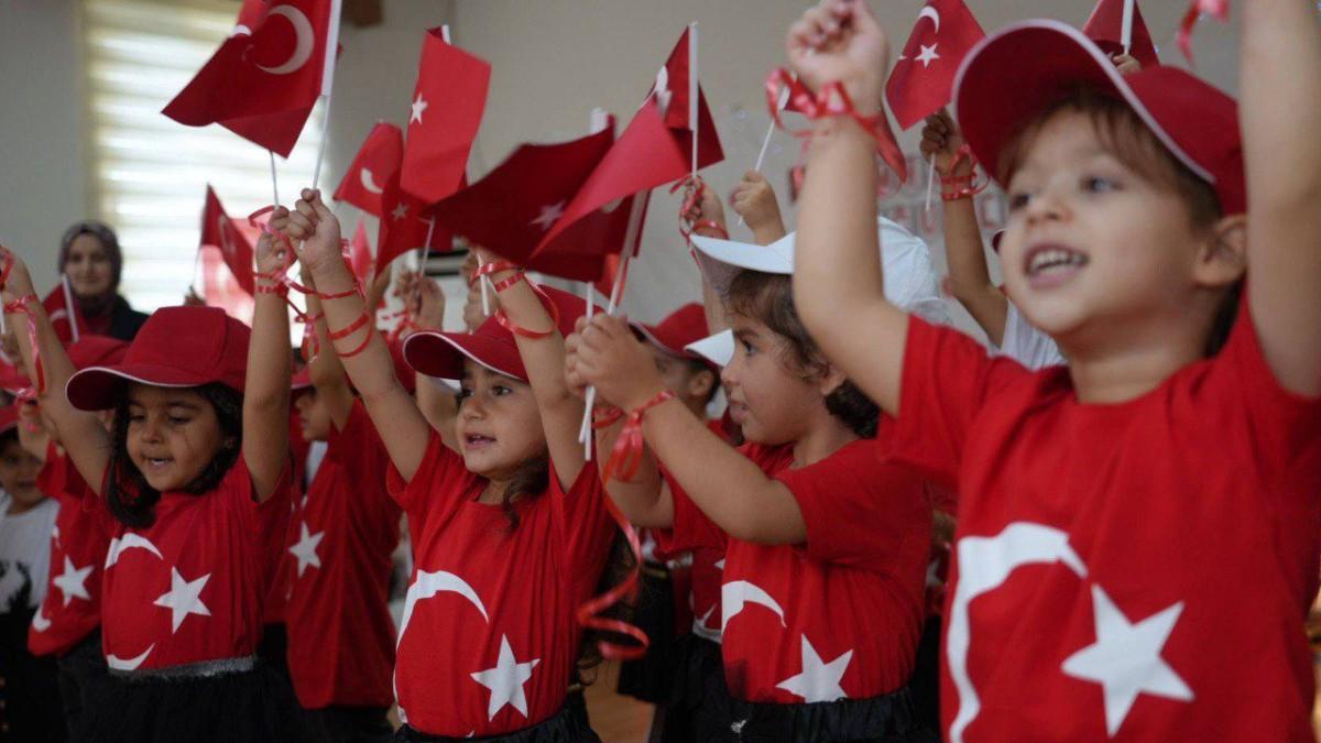 Adıyaman Belediyesi kreşlerinde Cumhuriyet coşkusu - Videolu Haber Adıyaman Belediyesi kreşlerinde Cumhuriyet coşkusu - Videolu Haber
