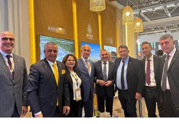 Başkan Topaloğlu, Londra Uluslararası Turizm Fuarı'nda