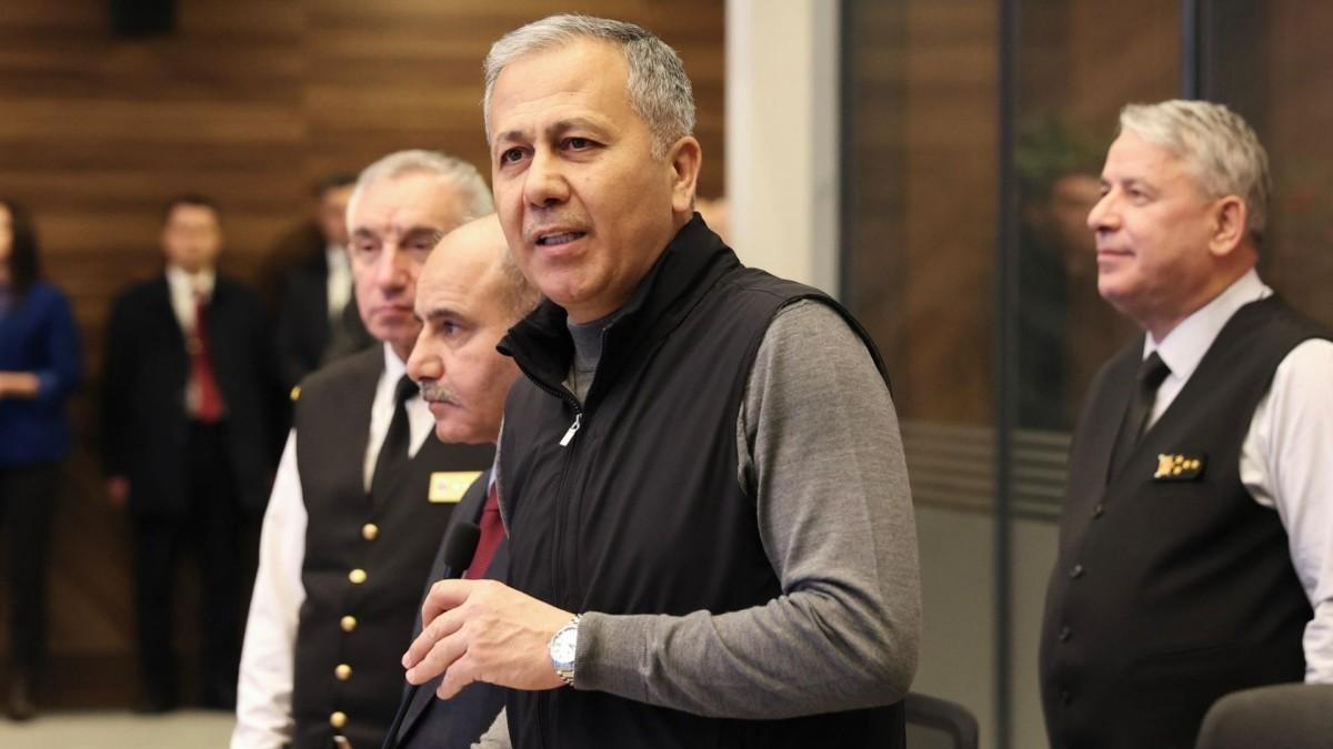 Bakan Yerlikaya: ‘21 ilde organize suç örgütüne operasyonda 96 kili gözaltına alındı’ - Videolu Haber