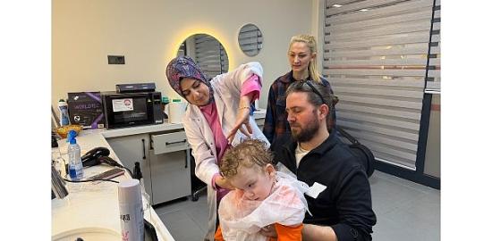 Kaan'ın ilk saç kesimi tatlı bir anıya dönüştü