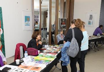 Narlıdere'de Kadınlar, Şiddete Karşı Seslerini Edebiyatla Yükseltti