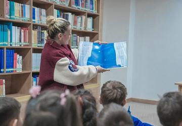 Minik Öğrenciler Kütüphane Atmosferini Yaşadı