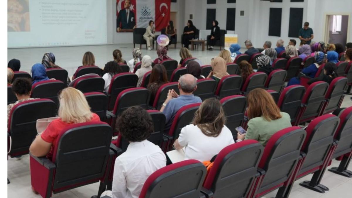 Adıyaman Kadın Çalıştayı: ‘Kadınlar karar mekanizmalarında yer almalı’ - Videolu Haber