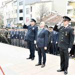 29 Ekim Cumhuriyet Bayramı Çelenk Sunma Töreni Gerçekleştirildi 29 Ekim Cumhuriyet Bayramı Çelenk Sunma Töreni Gerçekleştirildi