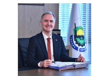 İnegöl Belediyesi'nden Üniversite Öğrencilerine 6 Milyon TL Eğitim Yardımı