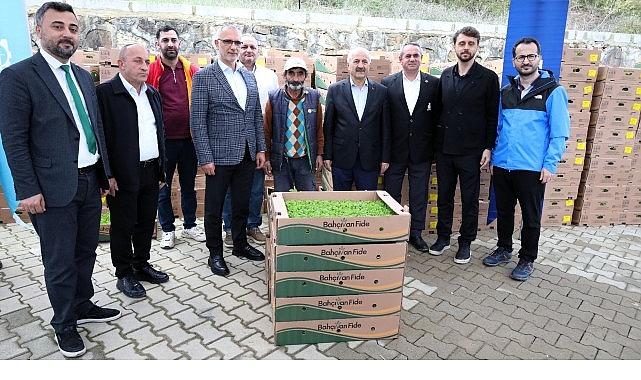 Gebzeli çiftçiye 500 bin sebze fidesi