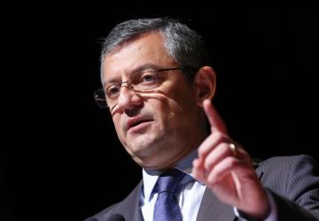 Özgür Özel: ‘Bahçeli önerge versin, kayıtsız şartsız destekleyelim’