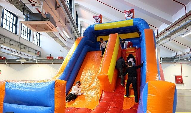 Aydın Büyükşehir Belediyesi Yarıyıl Karne Şenliği'ne Yoğun İlgi