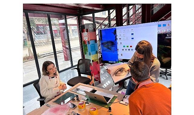 Pancar Deposu'nda gündelik malzemeler sanata dönüştü